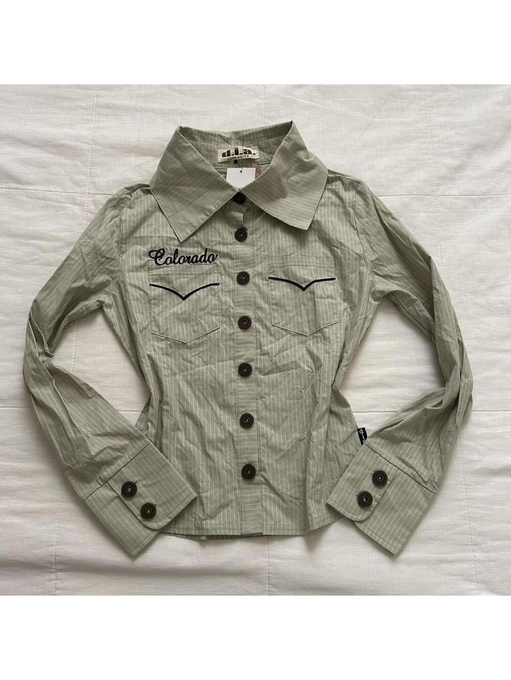 d.i.a. NWT Embroidered Large Collar Button Down Top Size S Japan
